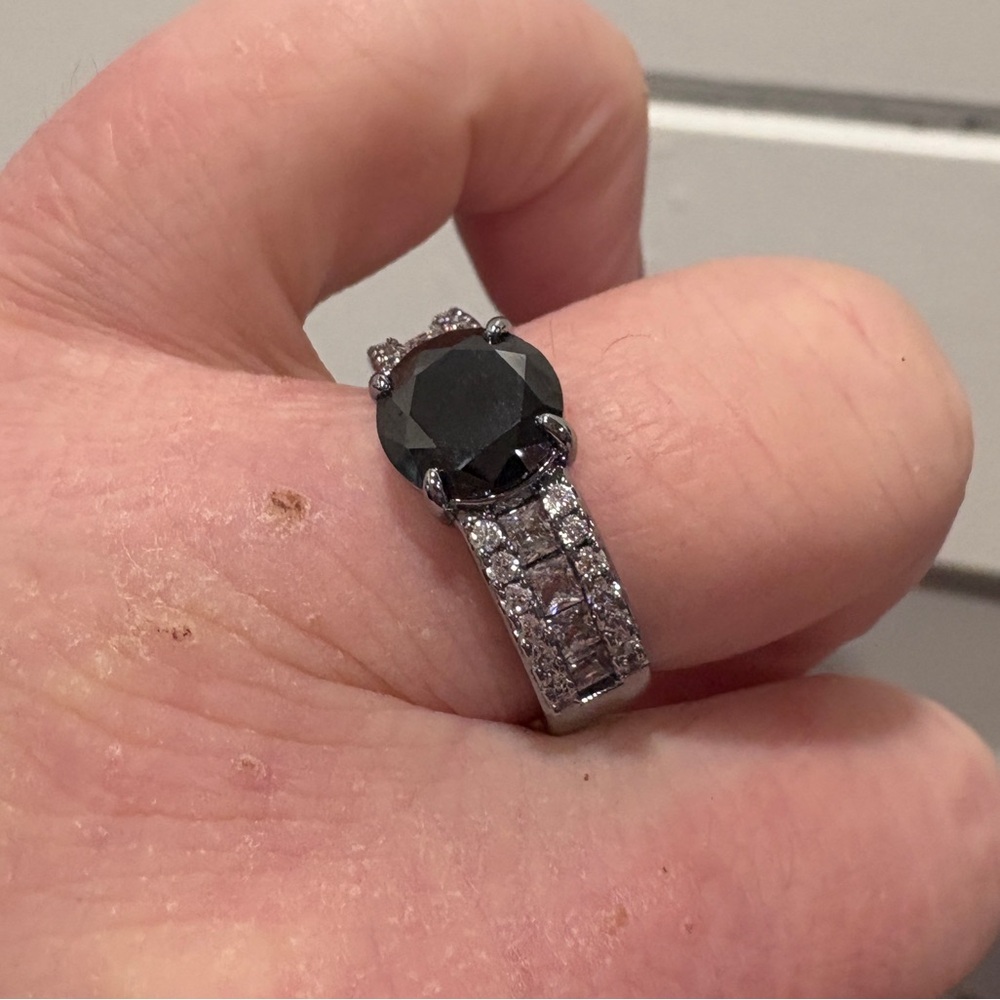 Bomb Party Ring, Size 8 - Obsessed By You